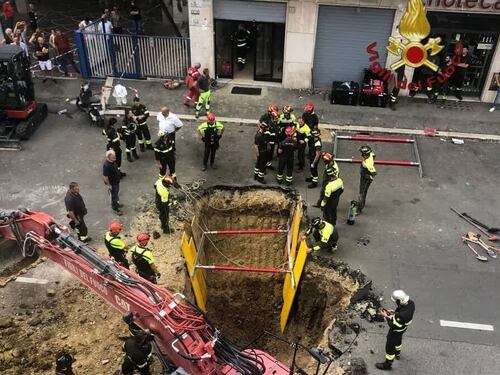 Il colpo alla banca e il crollo del tunnel: così la "banda del buco" è rimasta intrappolata