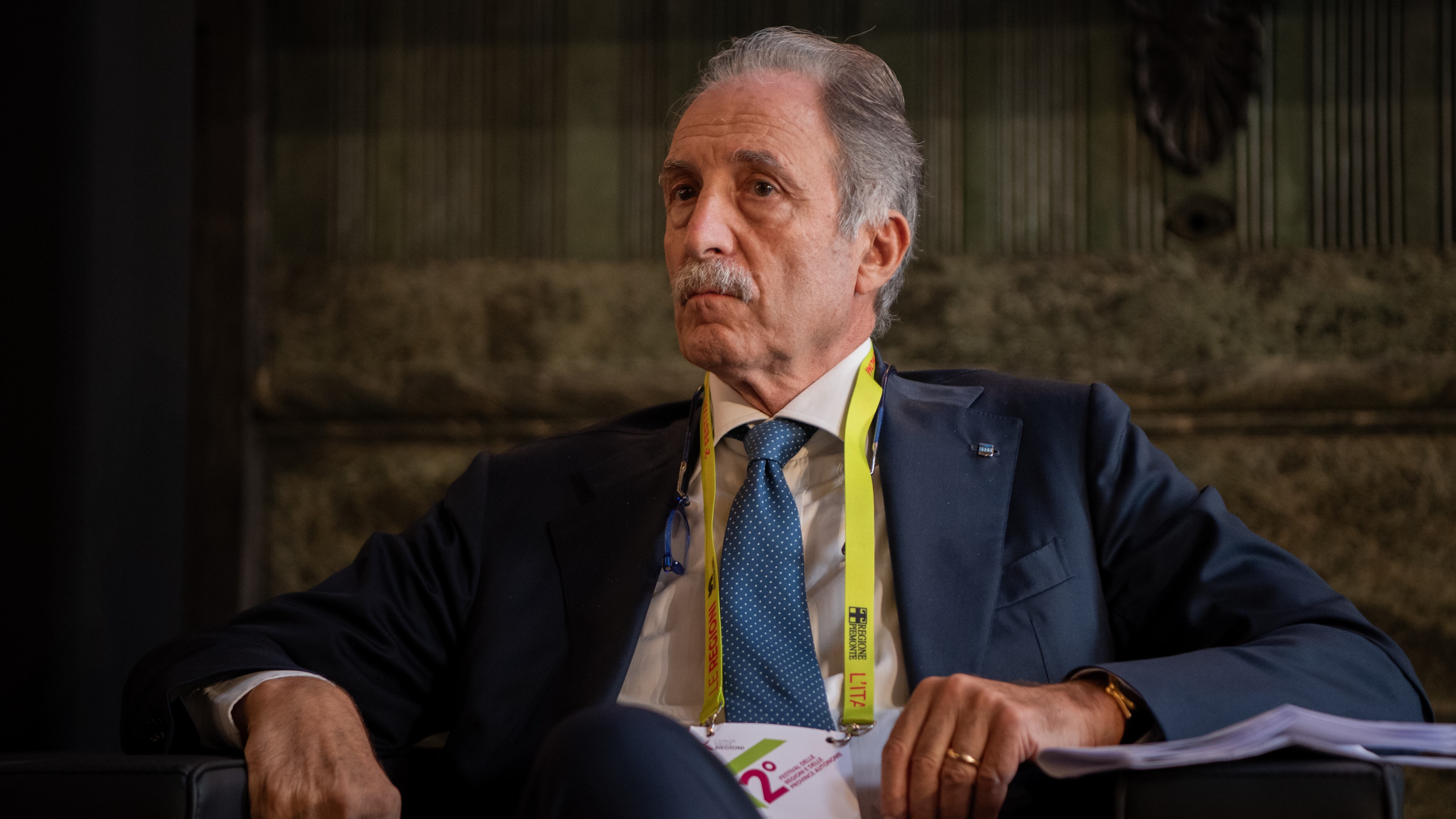 La forza tranquilla del generale Vito Bardi che sconta le bollette del gas ai cittadini
