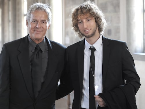 Claudio Baglioni sul palco a Roma con il figlio, chi è Giovanni Baglioni