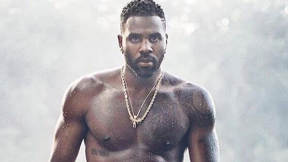 Jason Derulo superdotato e Instagram lo censura. Lui: "Sono le mie dimensioni"