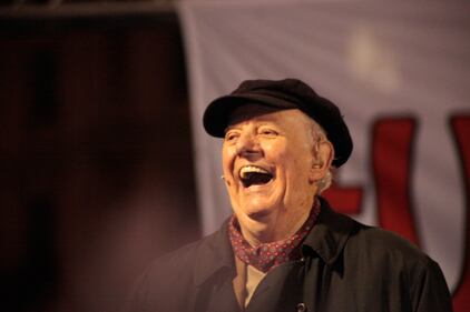 Dario Fo, il giullare che vince il Nobel 19
