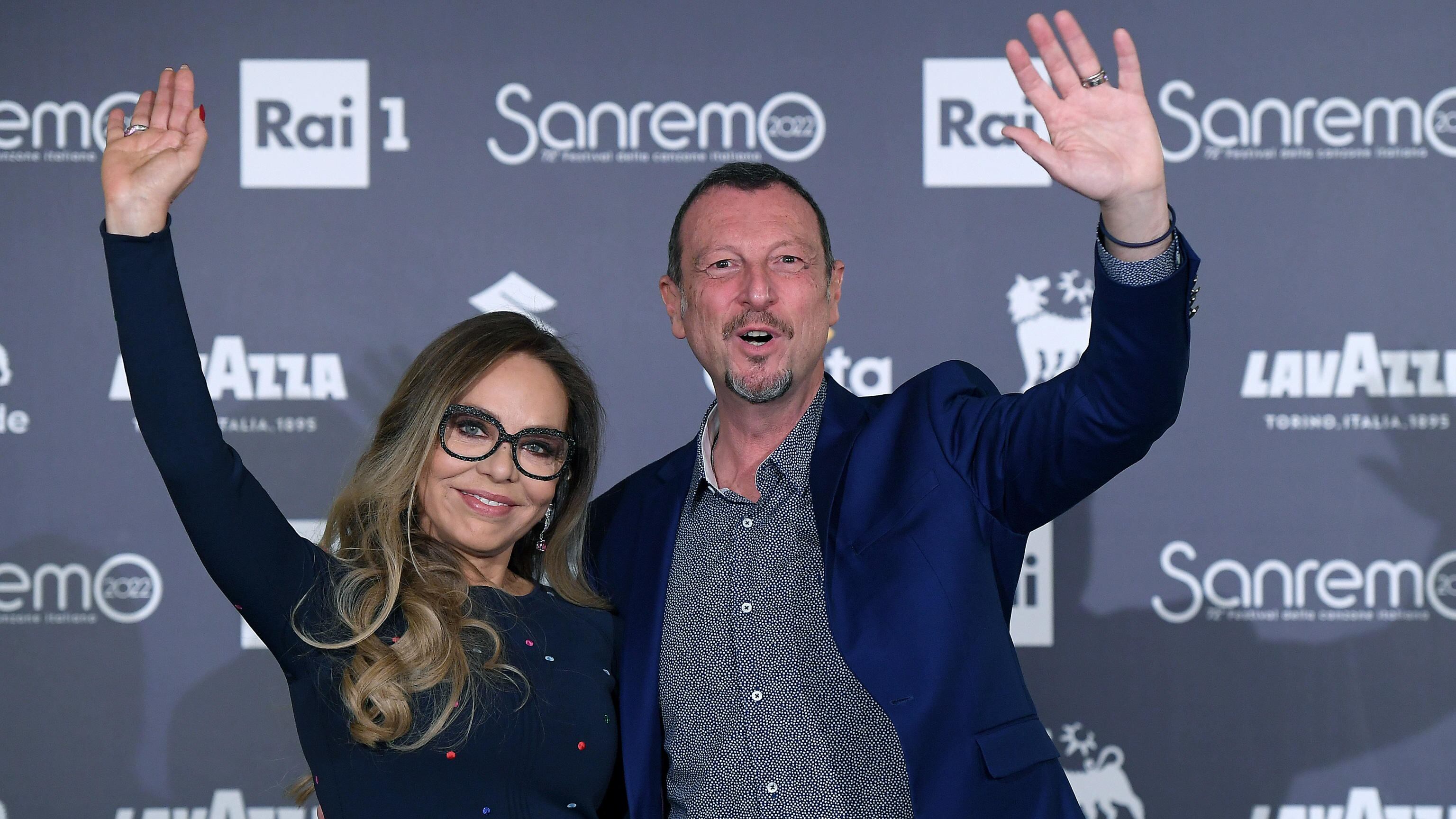"Legalizzare la cannabis". Ornella Muti è un caso: "La Rai chiarisca"