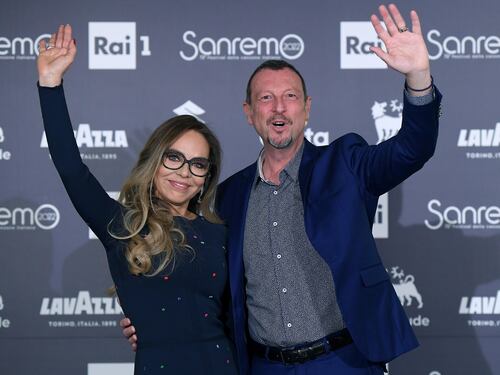 "Legalizzare la cannabis". Ornella Muti è un caso: "La Rai chiarisca"