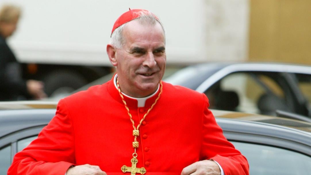 La svolta del Papa: via il cardinale hard