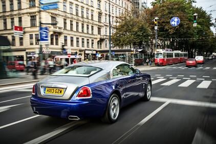 Rolls-Royce Wraith: 4 posti extra lusso 12