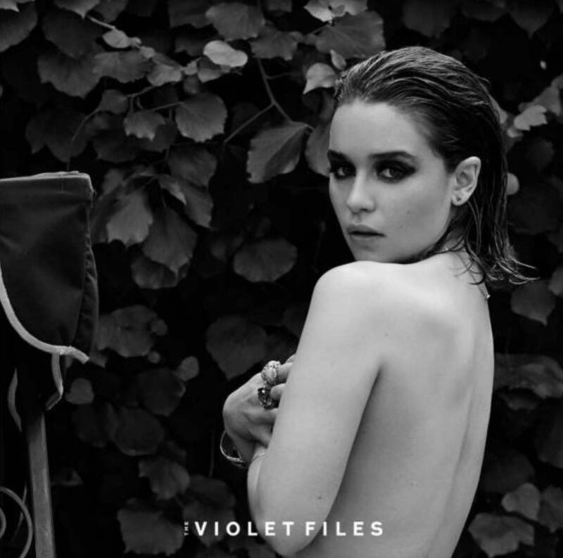 I topless VIP su social network, immagini 33