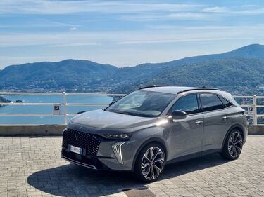 DS 7 E-Tense 4x4, da Milano a Cernobbio: guarda la gallery 4