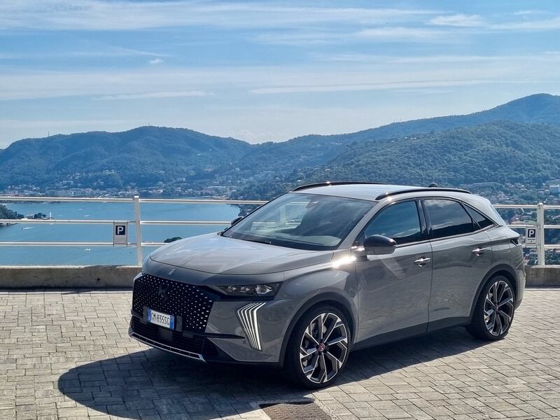 DS 7 E-Tense 4x4, da Milano a Cernobbio: guarda la gallery 4