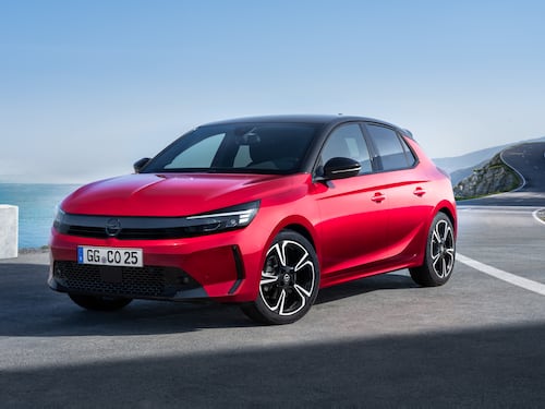 Ecco la nuova Opel Corsa ibrida: prezzi e caratteristiche