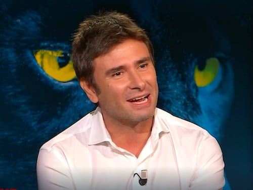 Il provino ad Amici e l'imitazione di Conte: show di Di Battista in tv