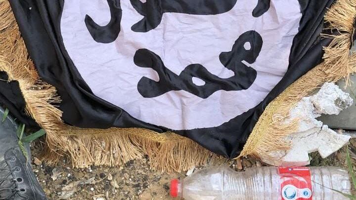 "Rischio per la sicurezza nazionale". Espulsi due stranieri radicalizzati, inneggiavano all'Isis