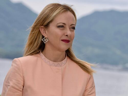Pnrr, Palazzo Chigi non vuole alzare i toni. "Revisione a giugno". Nodo Mes sullo sfondo