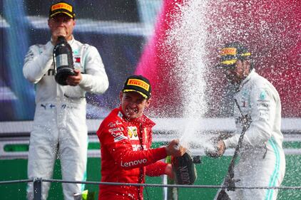 Leclerc scatenato in pista e sul podio a Monza 10