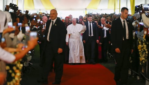 Kenya, il Papa visita una scuola 1