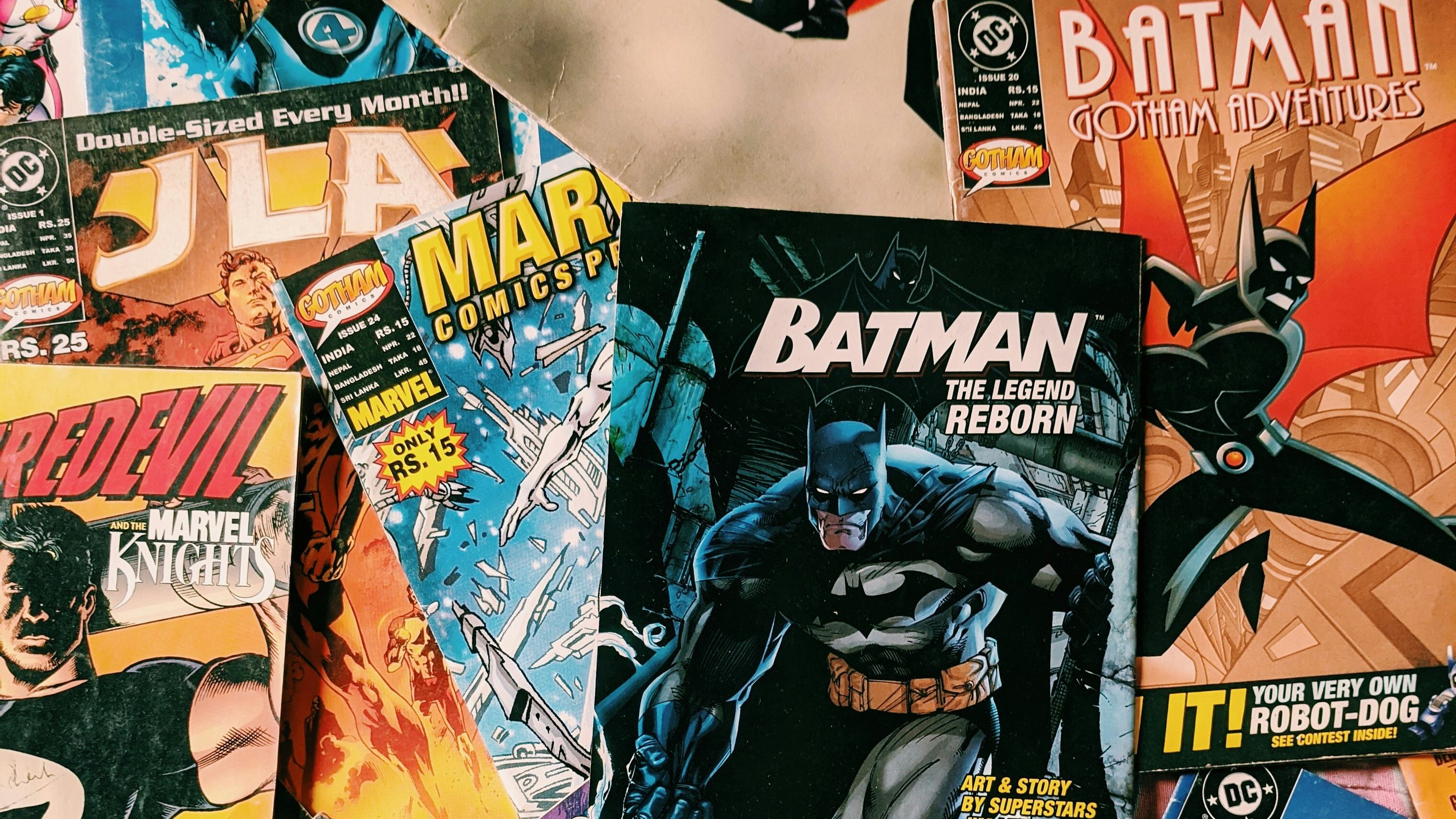 Quarant’anni fa il Rinascimento dei supereroi con i capolavori di Frank Miller e Alan Moore