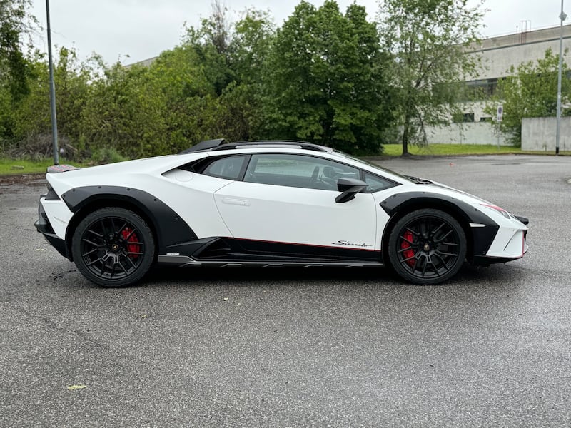 Lamborghini Huracan Sterrato: la gallery della nuova supercar Italiana da 610 CV 13