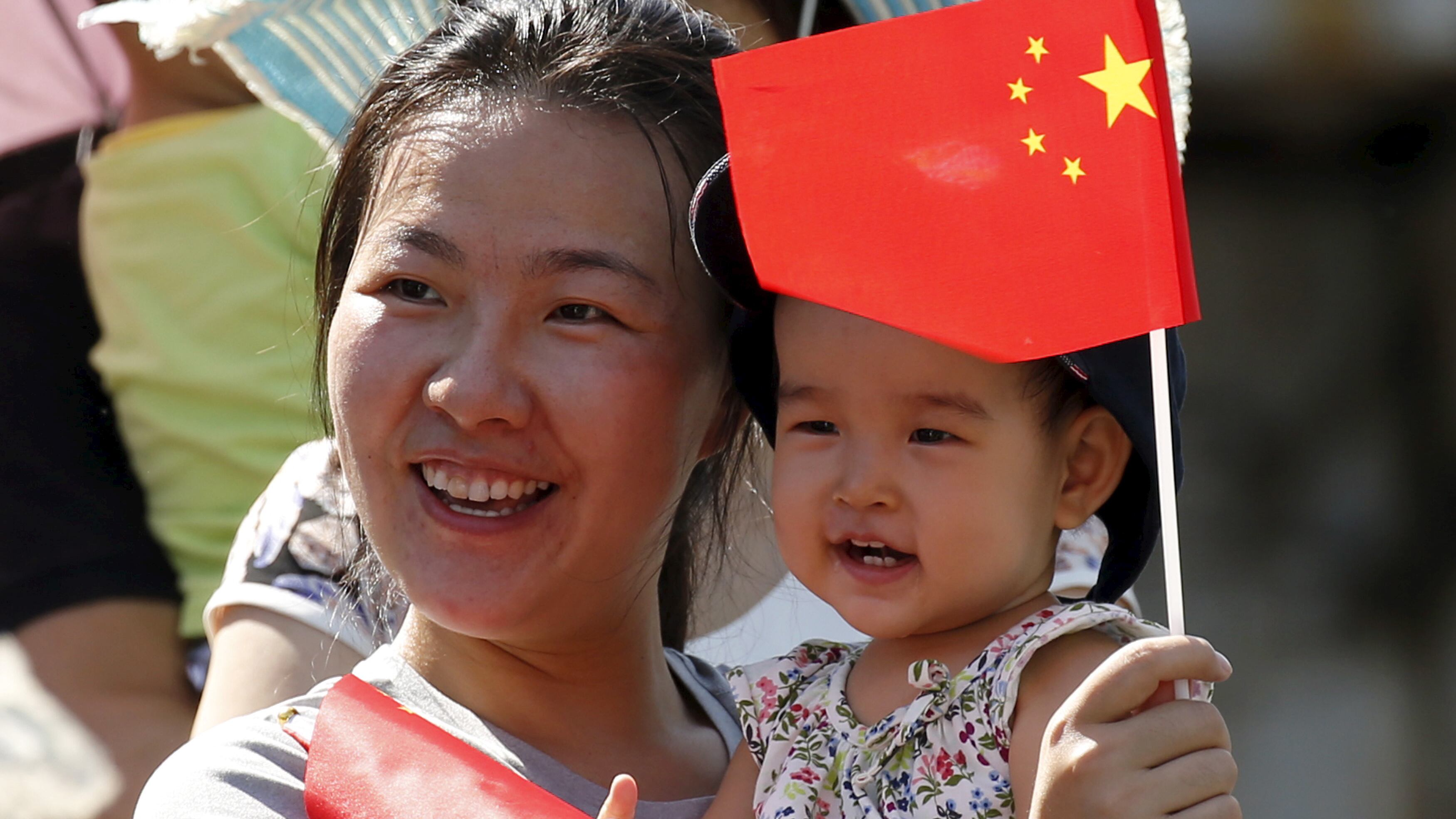 La Cina rallenta ancora: il Pil cresce solo del 6,9%