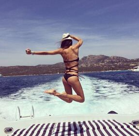 Elisabetta Gregoraci sexy in bikini negli States 13