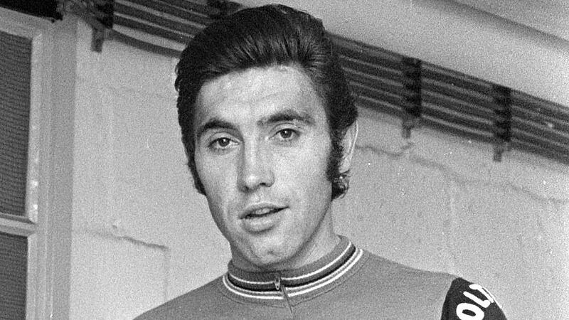 Merckx e la borraccia con l'invito a far vincere Adorni