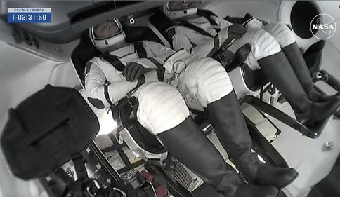 Partita la missione di salvataggio per recuperare i due astronauti bloccati sulla stazione spaziale 7