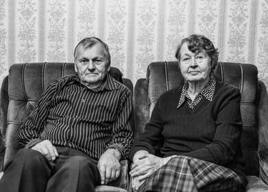 Due destini paralleli quelli di Aušra ed Henrikas, due bambini deportati in Siberia sotto il regime Sovietico. Dopo anni di prigionia si conoscono in un campo di lavoro e si sposano. Oggi, lui 90 anni, sono ancora assieme nella Lituania libera.