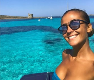 Giorgia Palmas sexy al mare 11