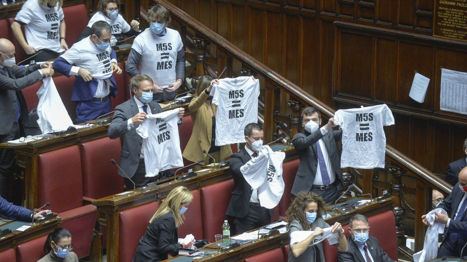 Il ritorno del Parlamento dopo social e veline