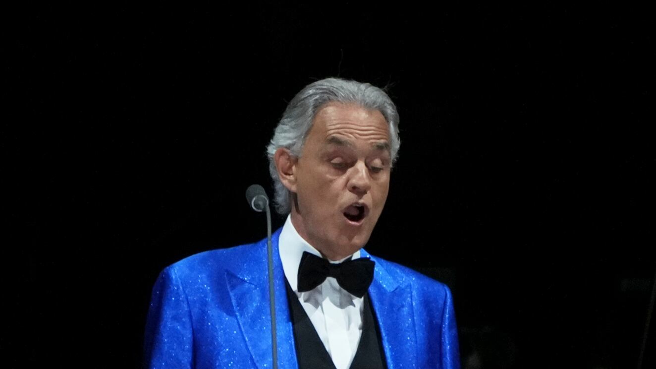 In trecentomila a Mexico City. Il super pubblico di Bocelli