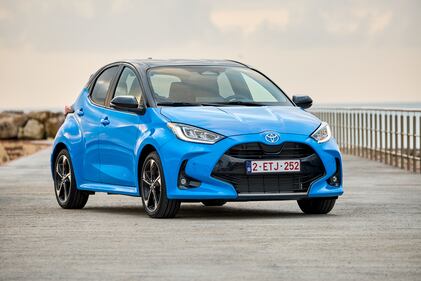Toyota Yaris Hybrid 2024 1