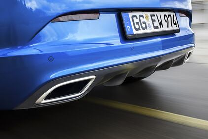 Opel Astra OPC, 280 cv di emozioni morbide 6