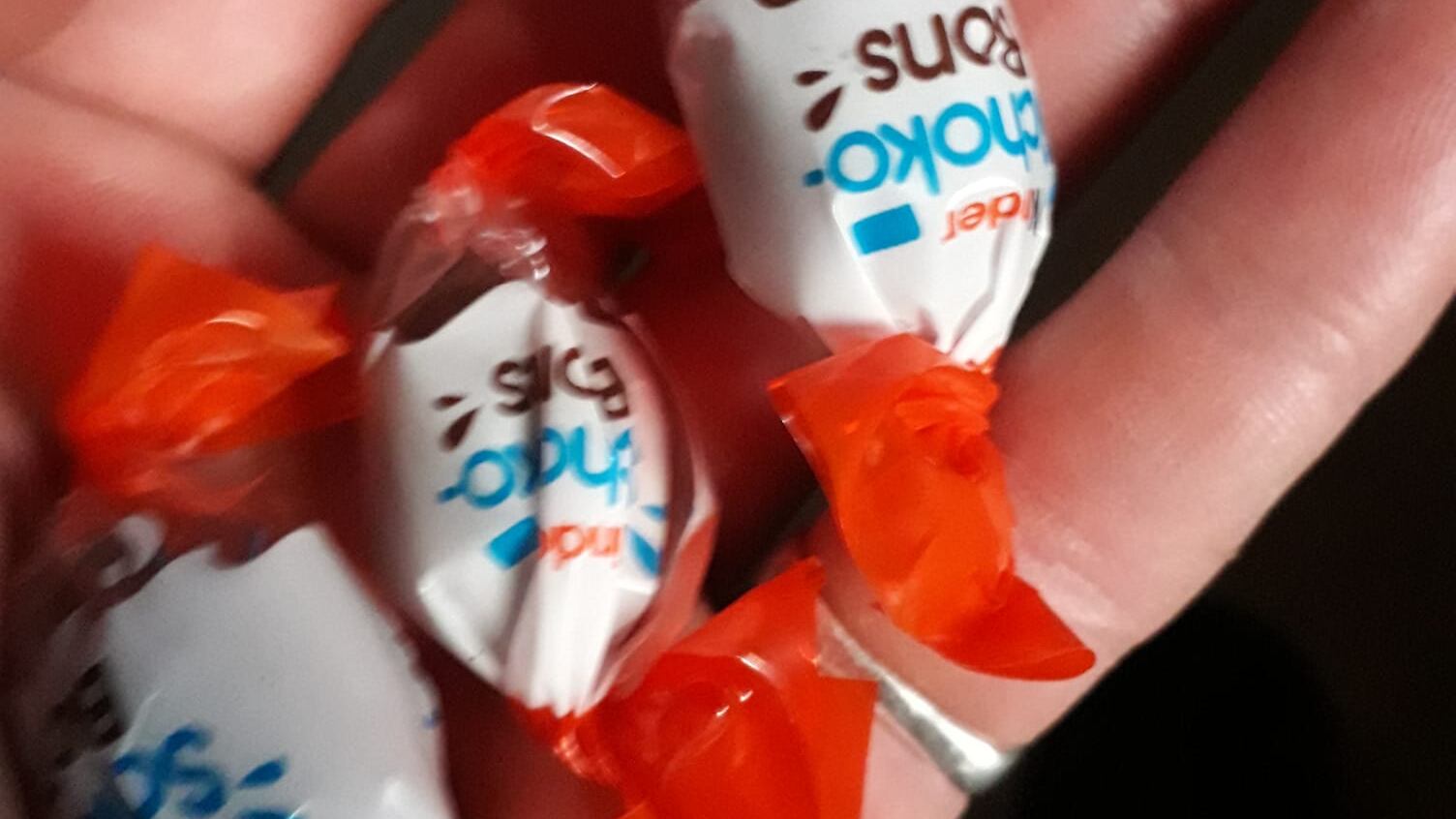 Salmonella nel cioccolato, ecco tutti i lotti Kinder ritirati: cosa fare