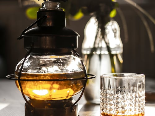 Whiskey, jeans e Harley. La vendetta dell’Europa sui simboli americani