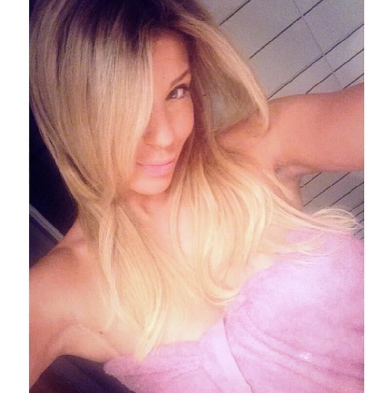 Giulia Calcaterra, tatuaggio hot sotto il seno 3