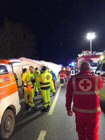 Auto travolge gruppo di turisti tedeschi: 6 morti e 11 feriti 2