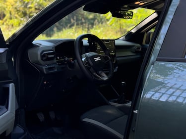 Dacia Duster GPL 2024: guarda la gallery del nuovo SUV a GPL 10