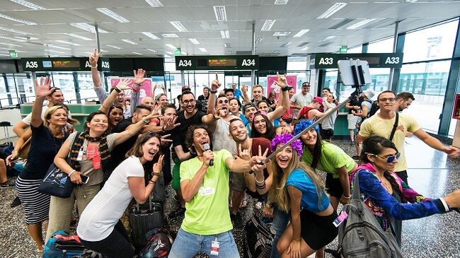 Tomorrowland, la festa della musica è iniziata a Malpensa