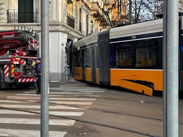Tram deragliato, le foto dei feriti 1