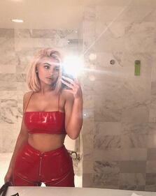 Kylie Jenner, le foto più sexy 11
