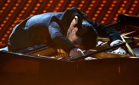 Ezio Bosso, il pianista che ha commosso Sanremo 2016. Le foto 9
