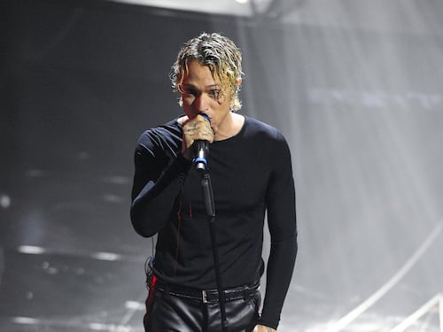 "Assomiglia a Lewis Capaldi". I sospetti social sulla canzone di Irama a Sanremo