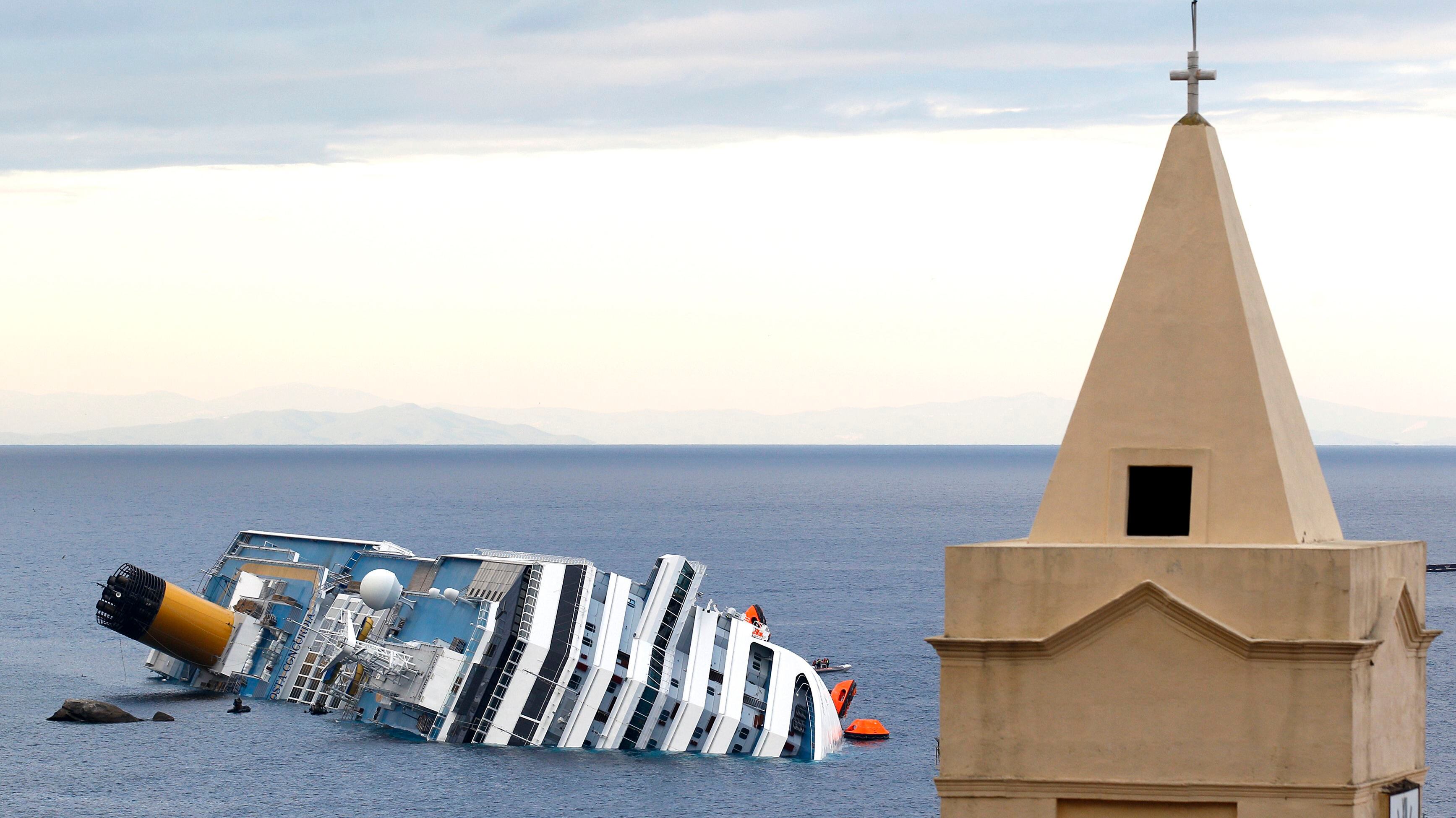 Via all'operazione Concordia. L'unica cosa certa è che costa