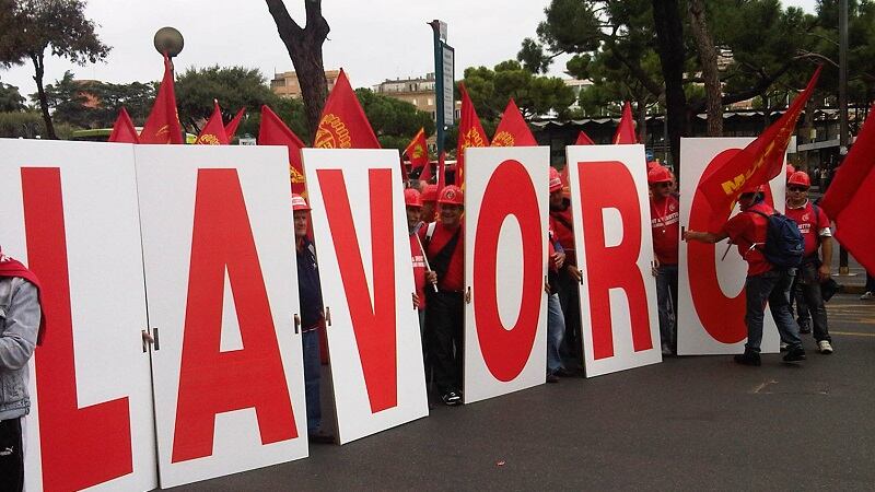 "Reddito di cittadinanza? Non conviene tanto la pensione non l'avrò mai"