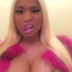 Nicki Minaj: immagini sexy dal tour su Instagram 22