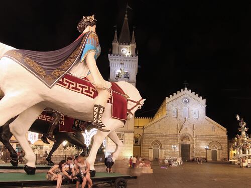 Perché si festeggia Ferragosto, la festa pagana diventata celebrazione cristiana
