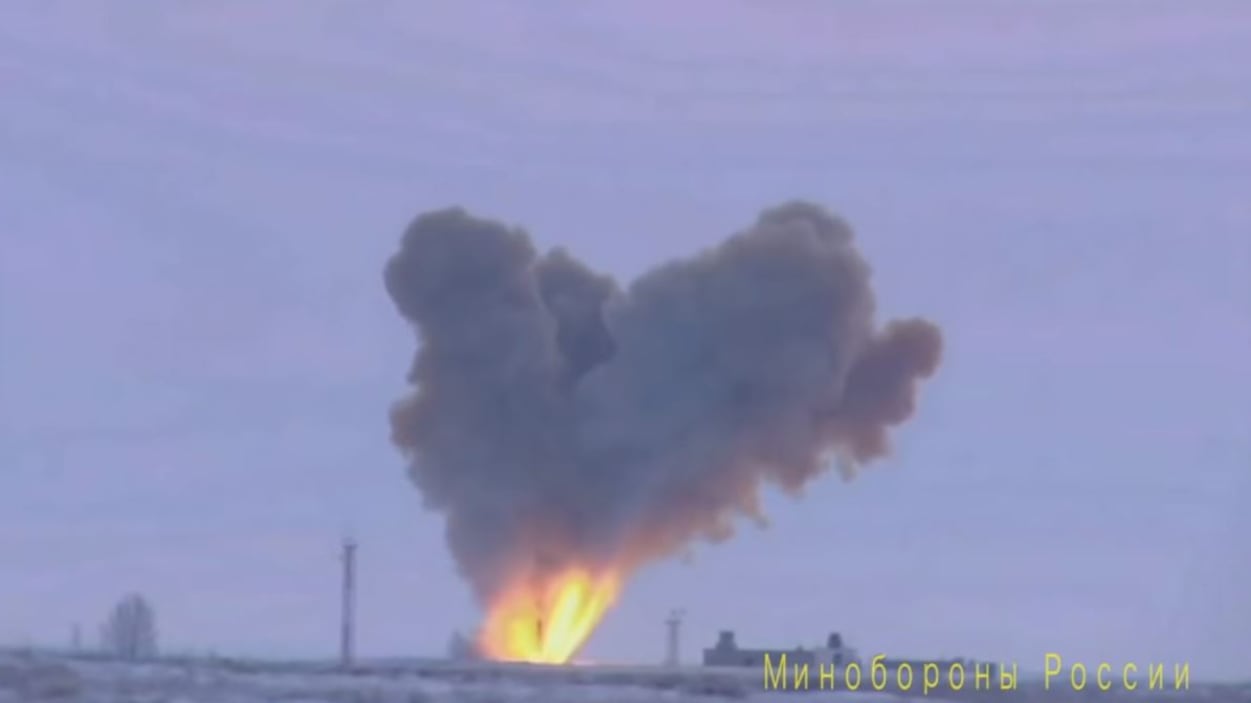 Il nuovo missile nucleare di Putin: neanche la Nato può fermarlo