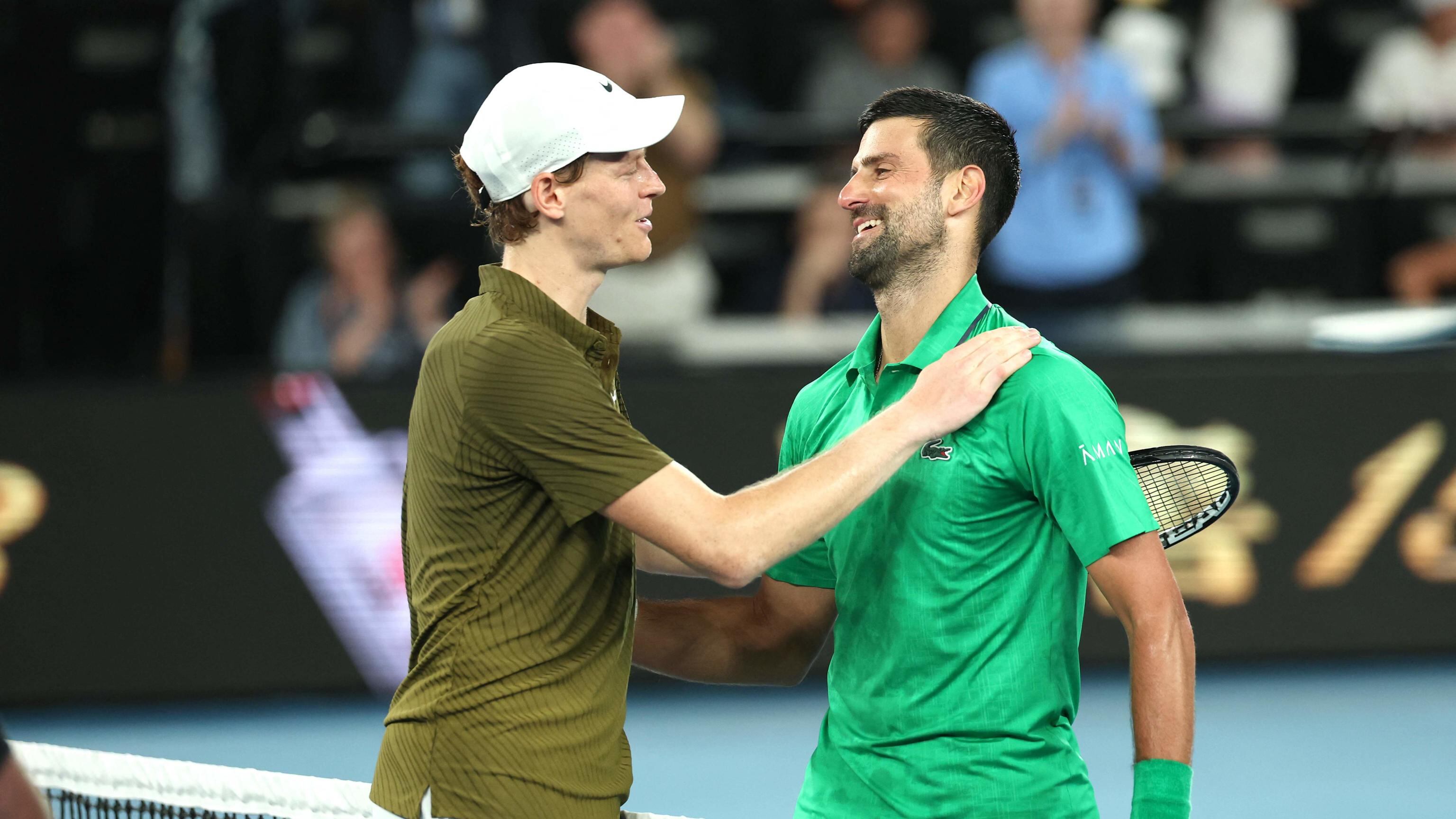 Australian Open, Sinner eliminato: Djokovic raggiunge Alcaraz in finale