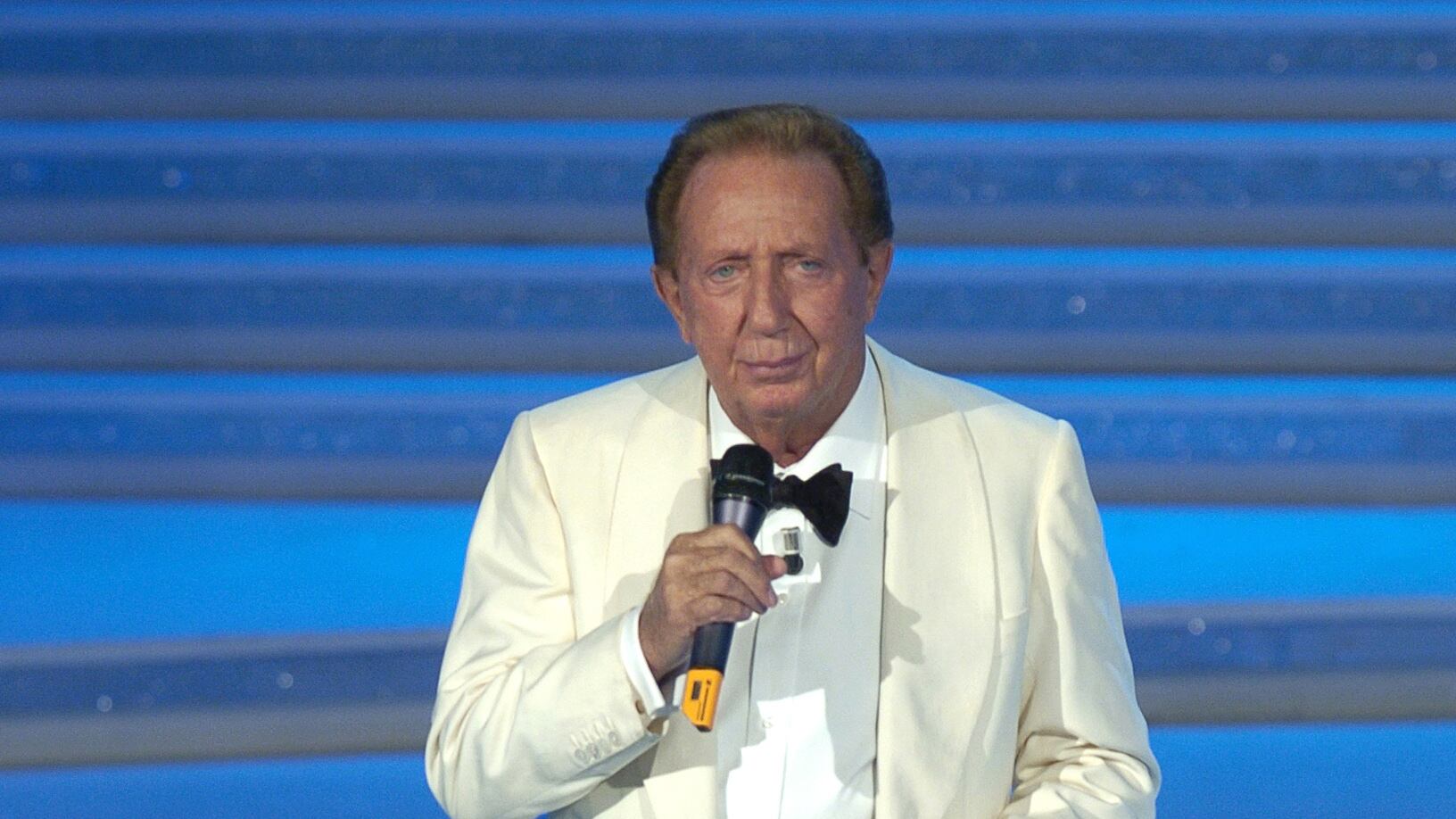 Dieci anni dopo Mike la tv è ancora un quiz. Ma lui resta il campione