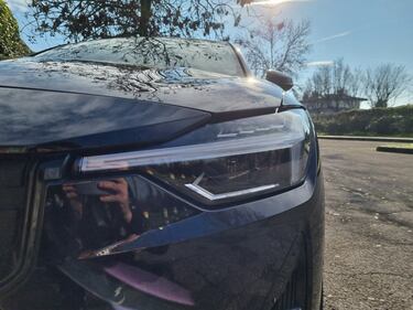 Polestar 2, guarda le foto 13