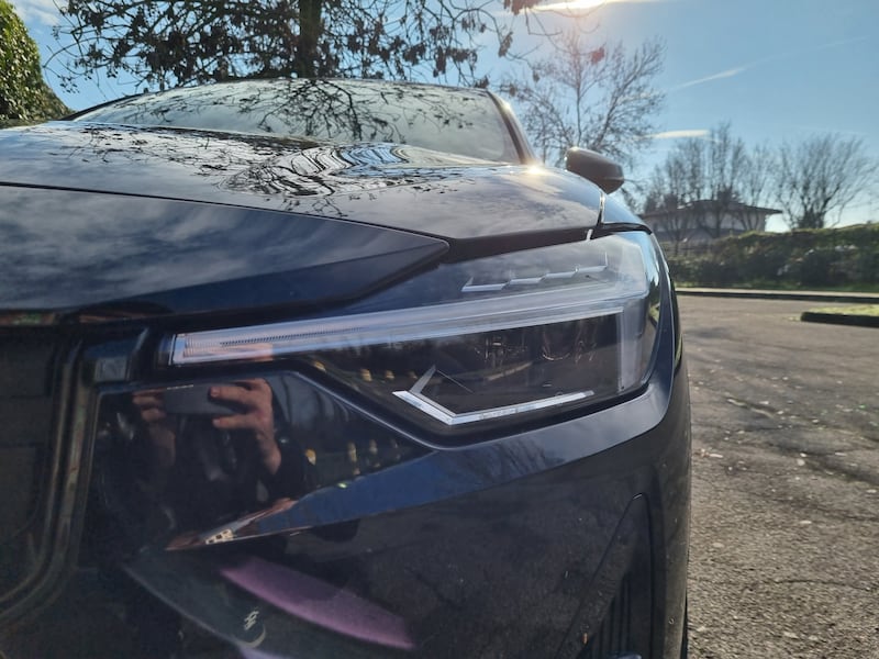 Polestar 2, guarda le foto 13