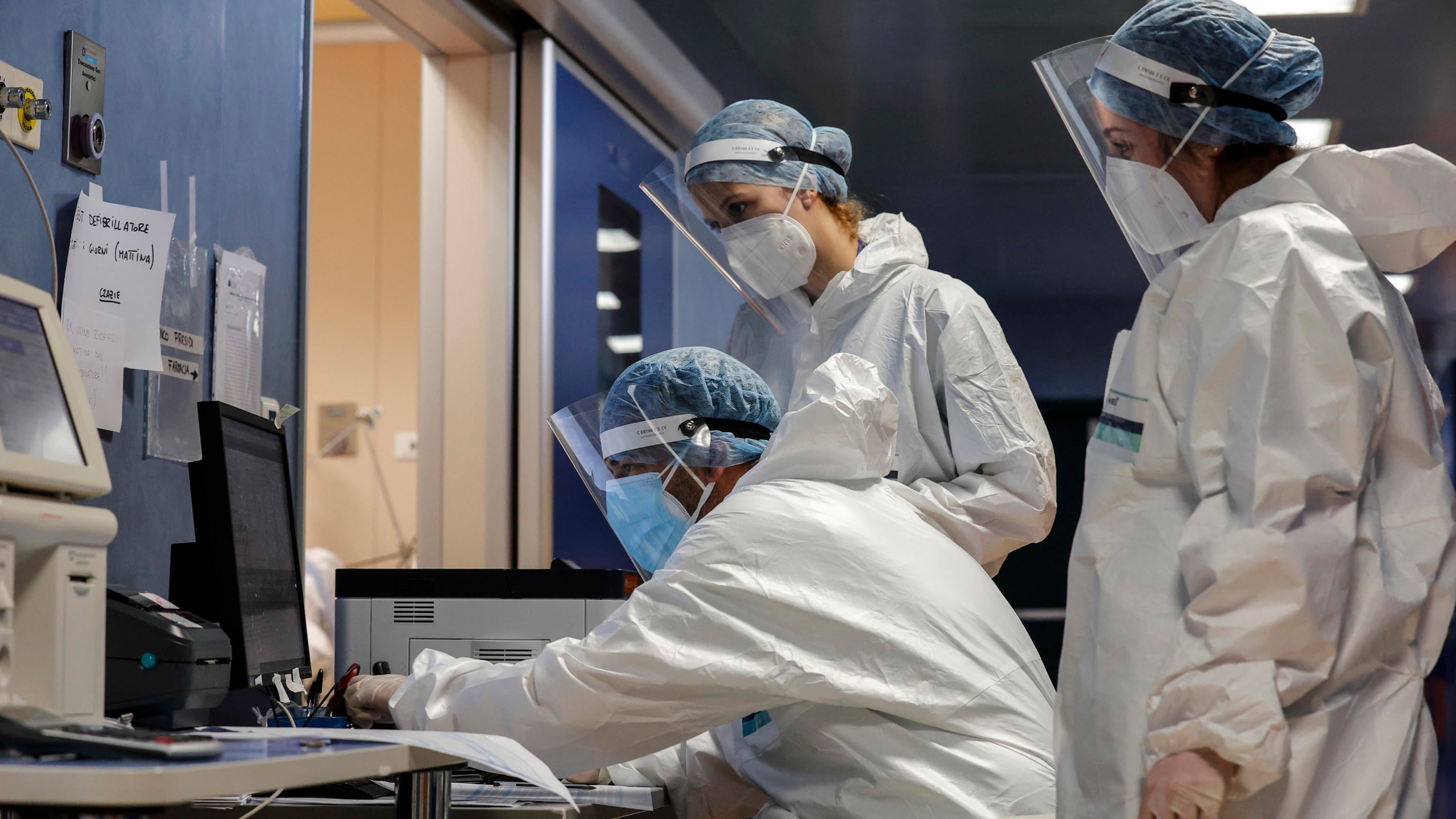 Così la variante omicron mette ko gli anticorpi